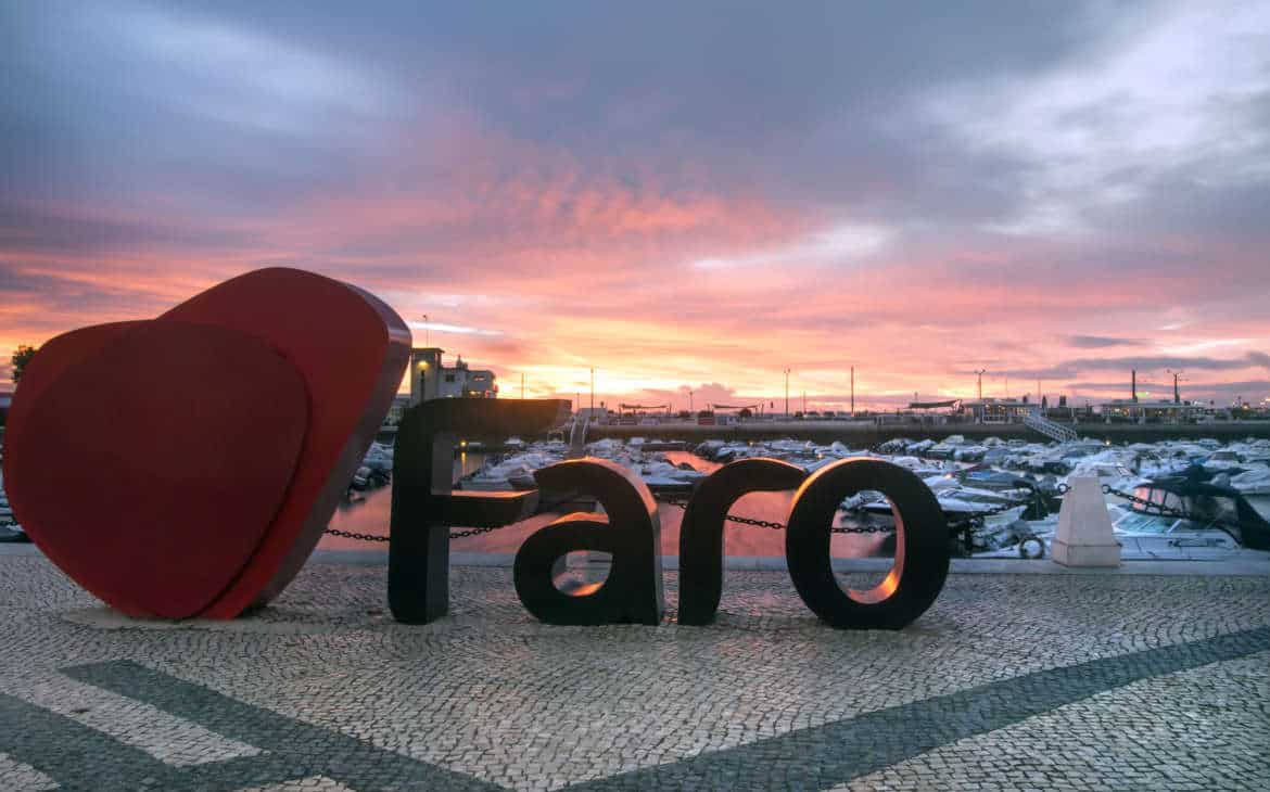 Faro - niepozorna stolica Algarve